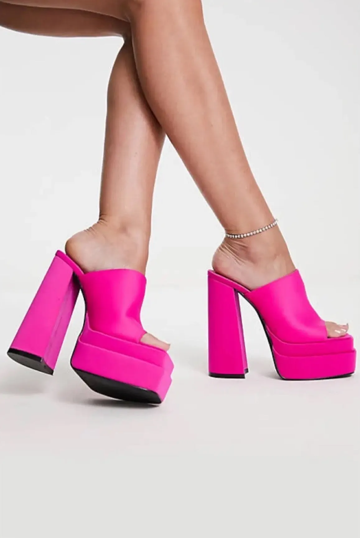 Article.....Block Platform Heel Mules