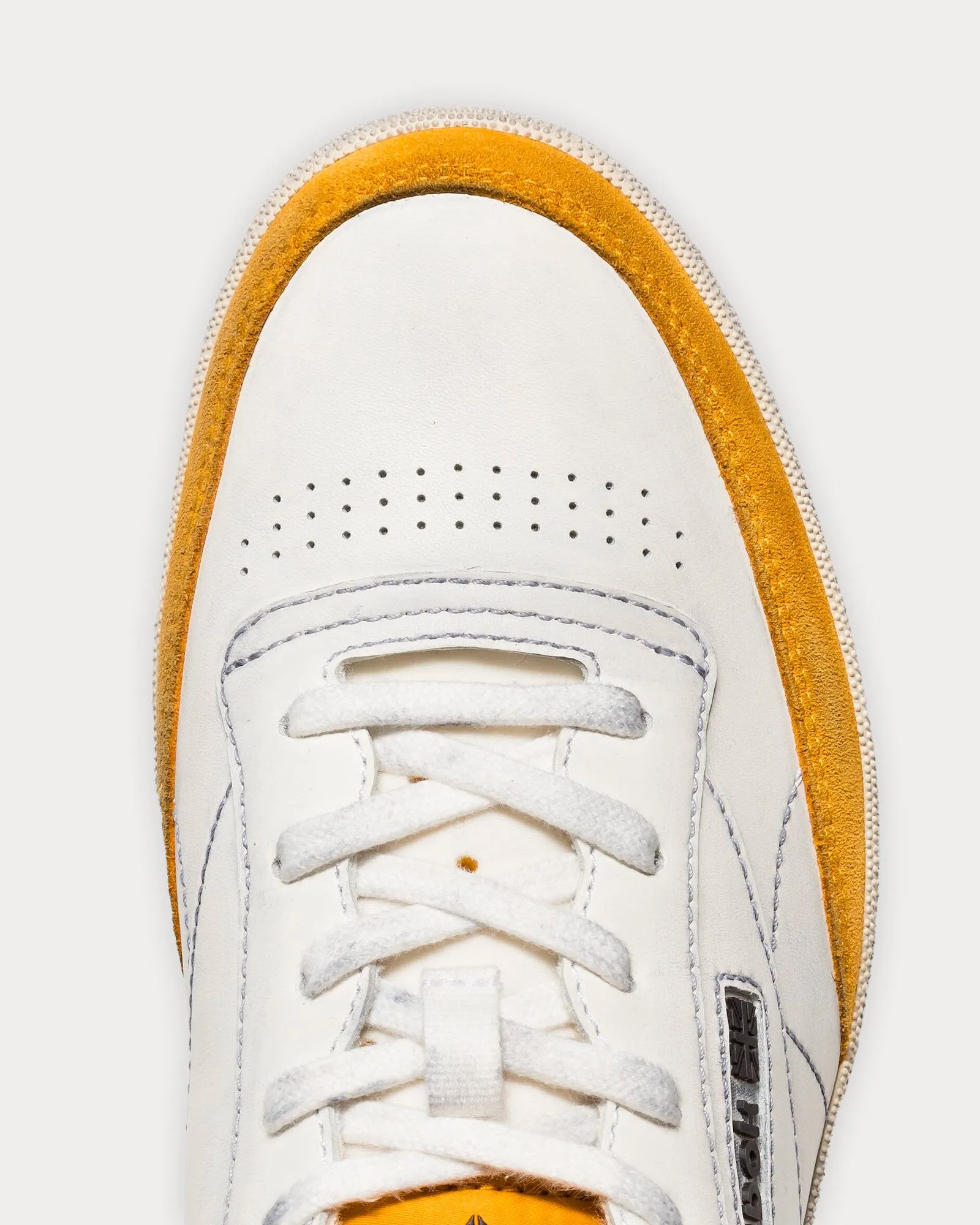 Club C Vintage Leather White / Mango Low Top Sneakers