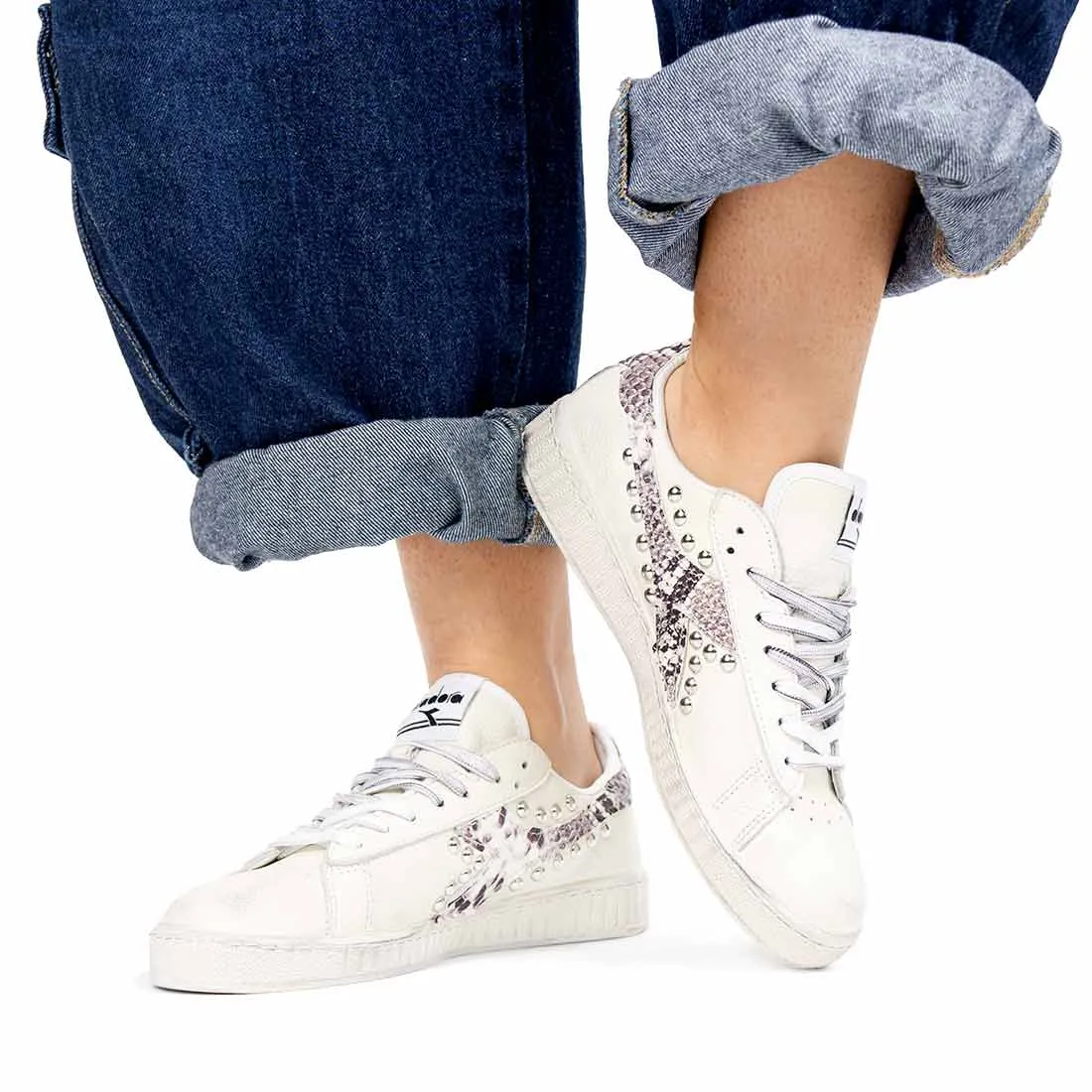 Diadora Game L Low Pitonate con borchie