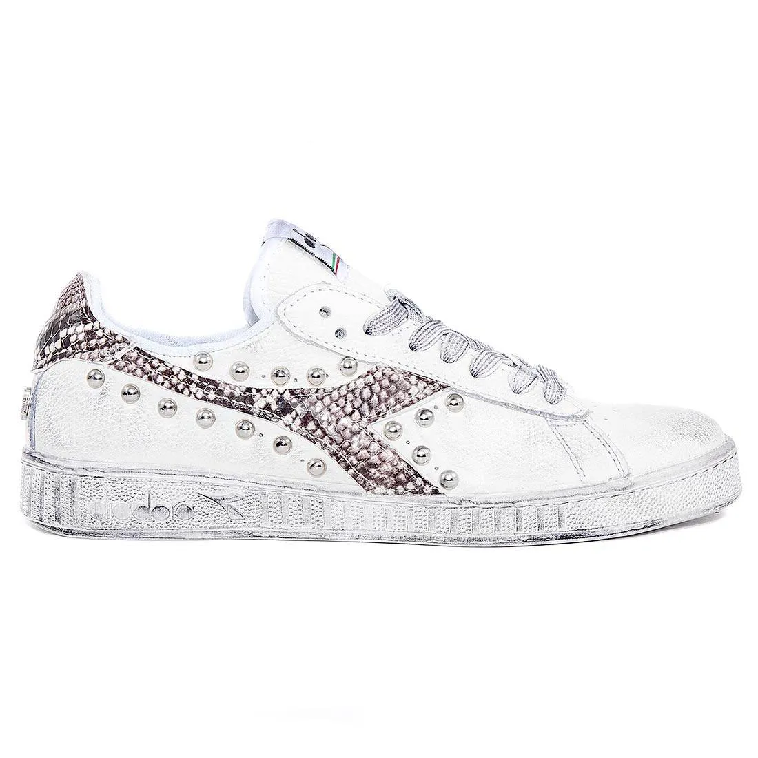 Diadora Game L Low Pitonate con borchie