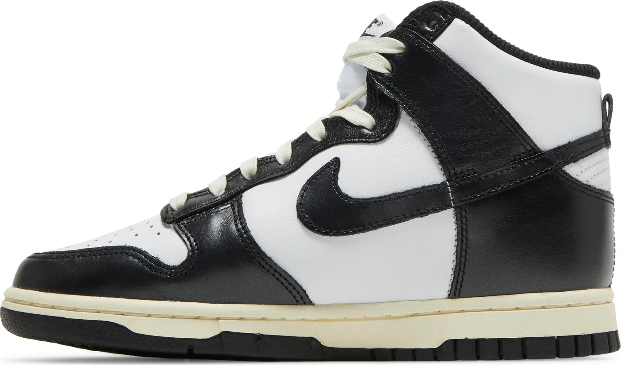 Dunk High 'Vintage Black' (W)