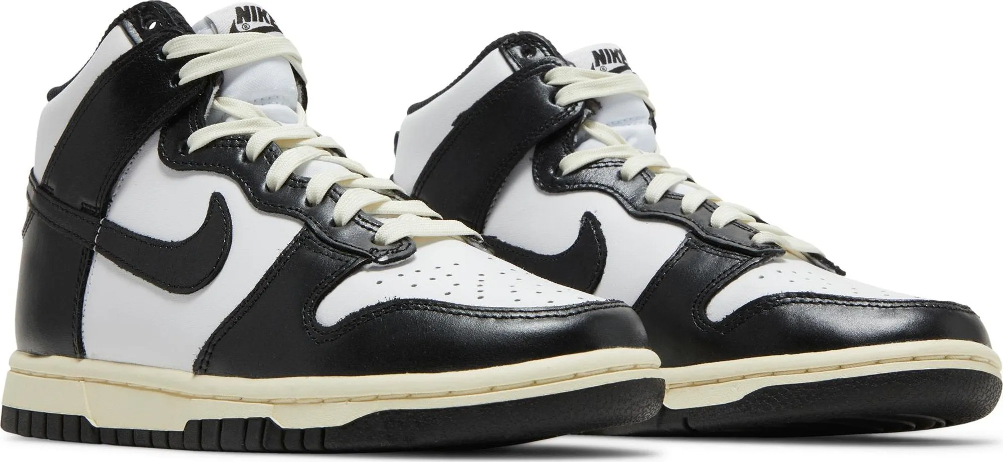 Dunk High 'Vintage Black' (W)
