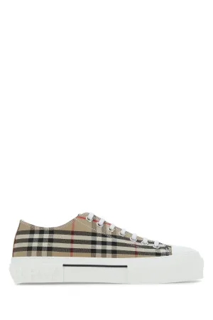 Embroidered canvas sneakers