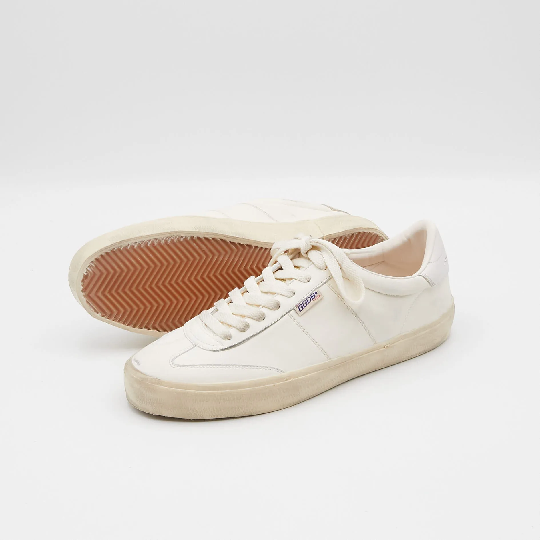 Golden Goose Soul Star Suede Upper Sneaker