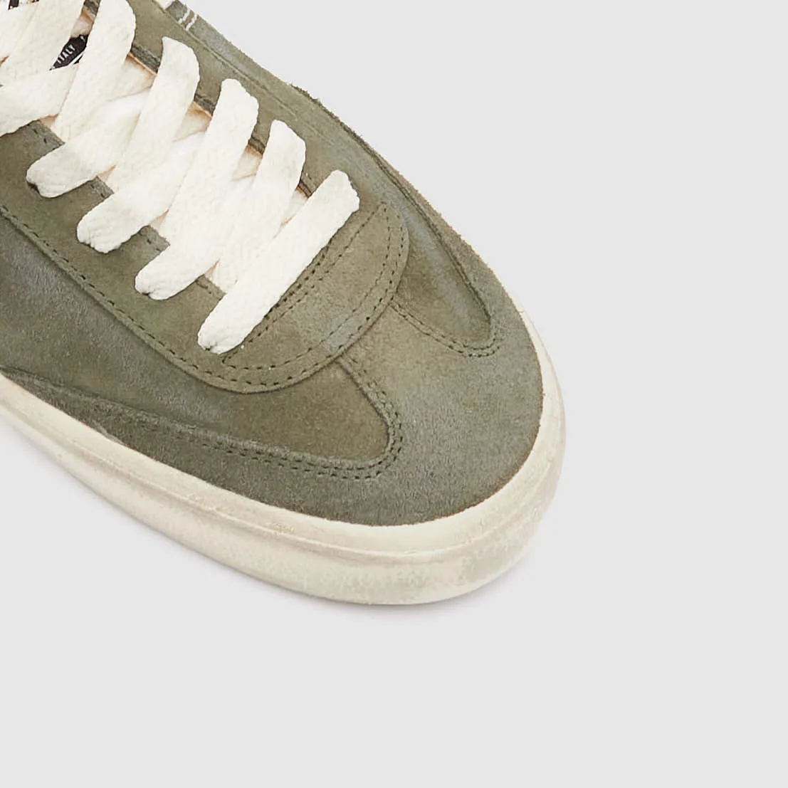 Golden Goose Soul Star Suede Upper Sneaker