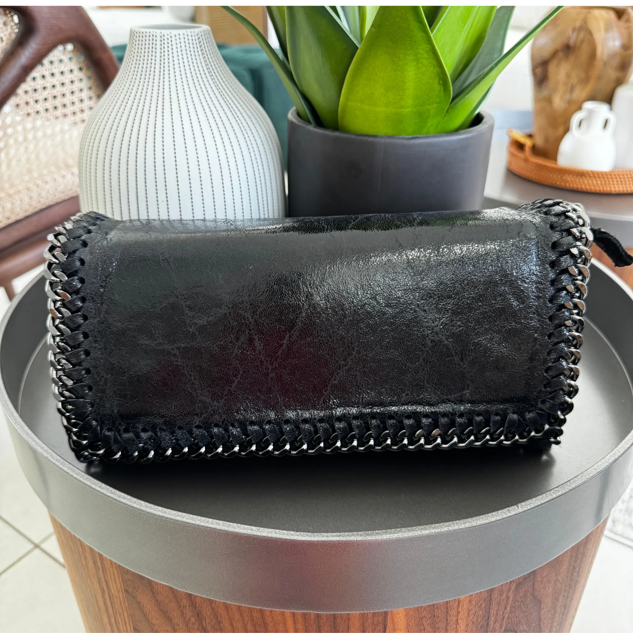 Leather purse