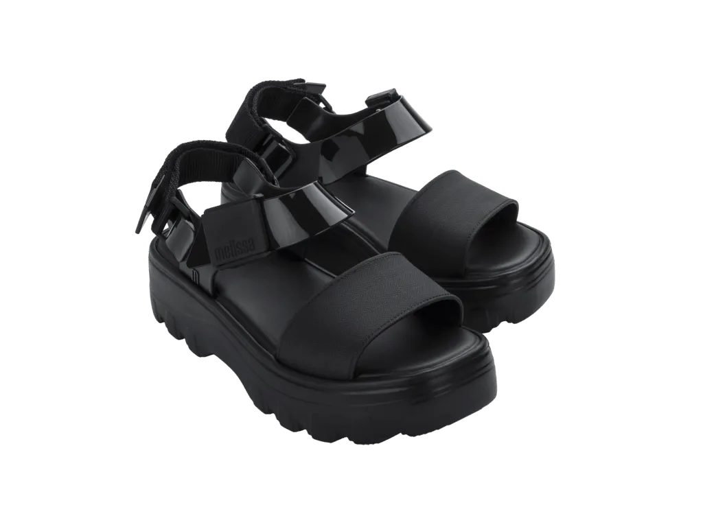 MELISSA KICK OFF SANDAL AD