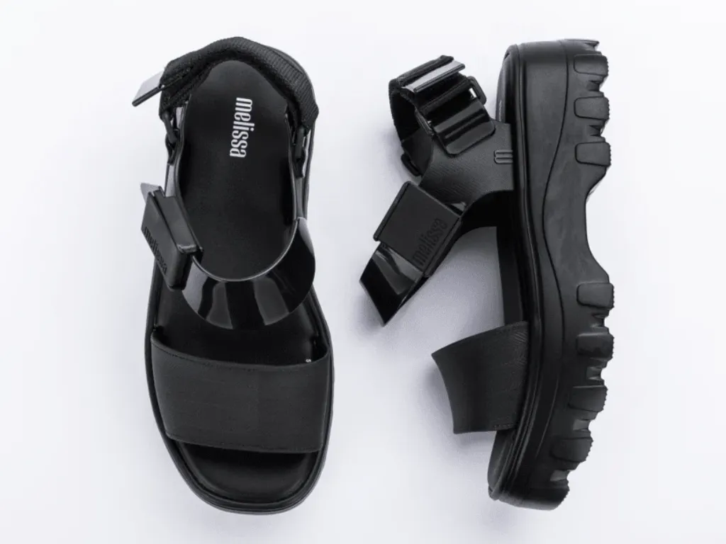 MELISSA KICK OFF SANDAL AD