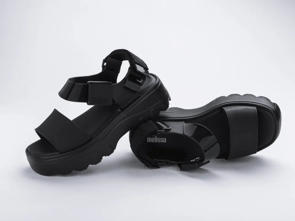 MELISSA KICK OFF SANDAL AD
