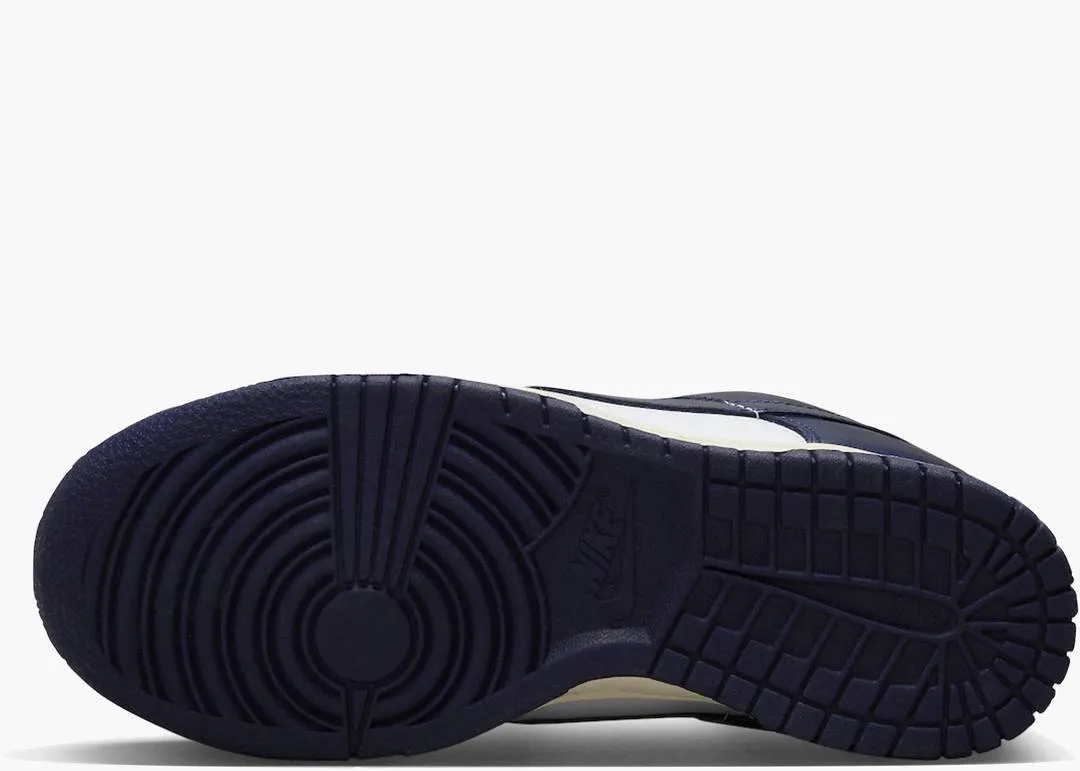 Nike Dunk Low Vintage Navy (W)