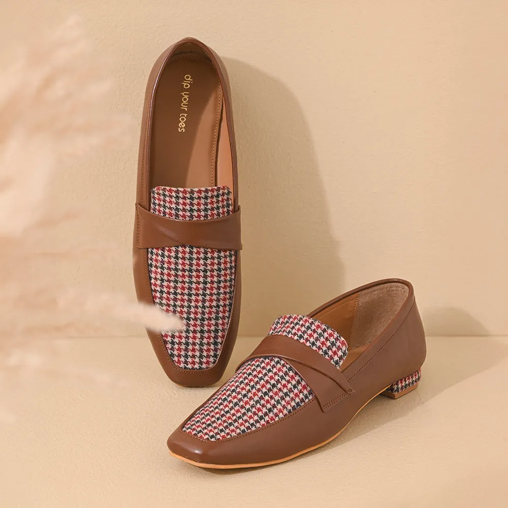 Oak Houndstooth Square Toe Loafers Shoes