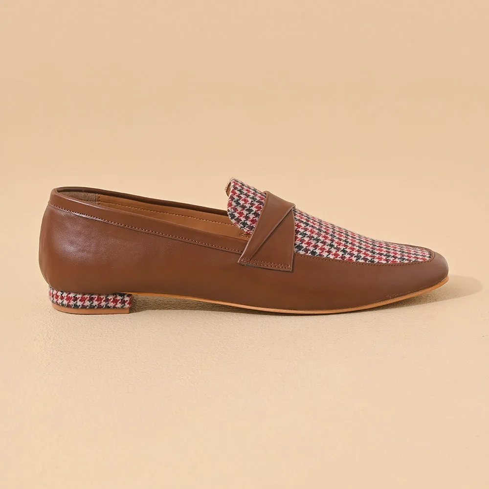 Oak Houndstooth Square Toe Loafers Shoes