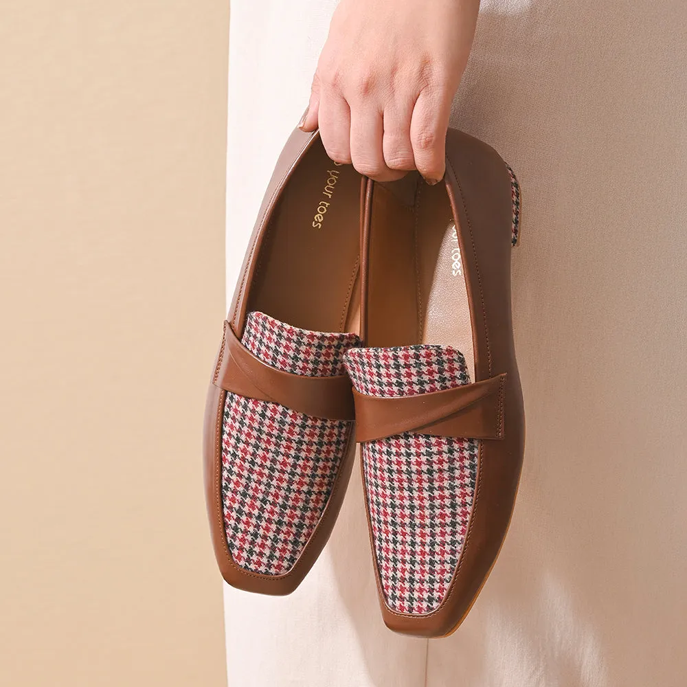 Oak Houndstooth Square Toe Loafers Shoes