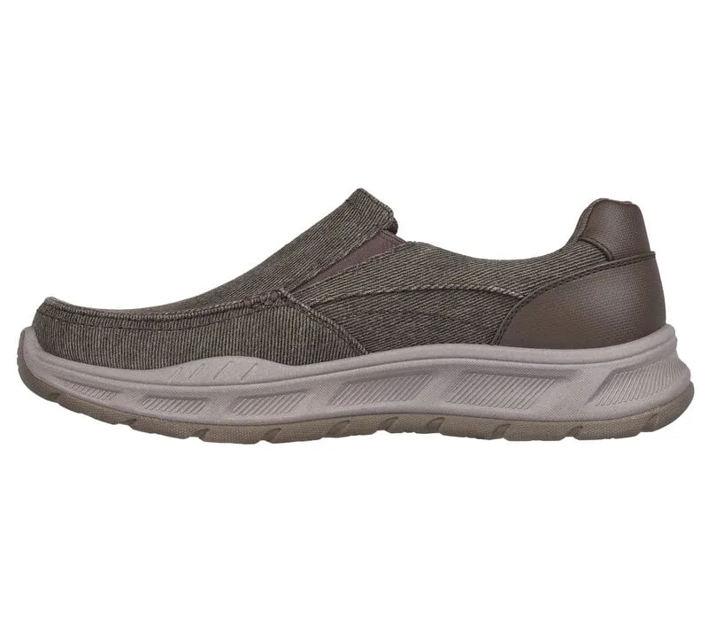 SKECHERS- MEN'S RELAXED FIT COHAGEN- VIERRA SHOE