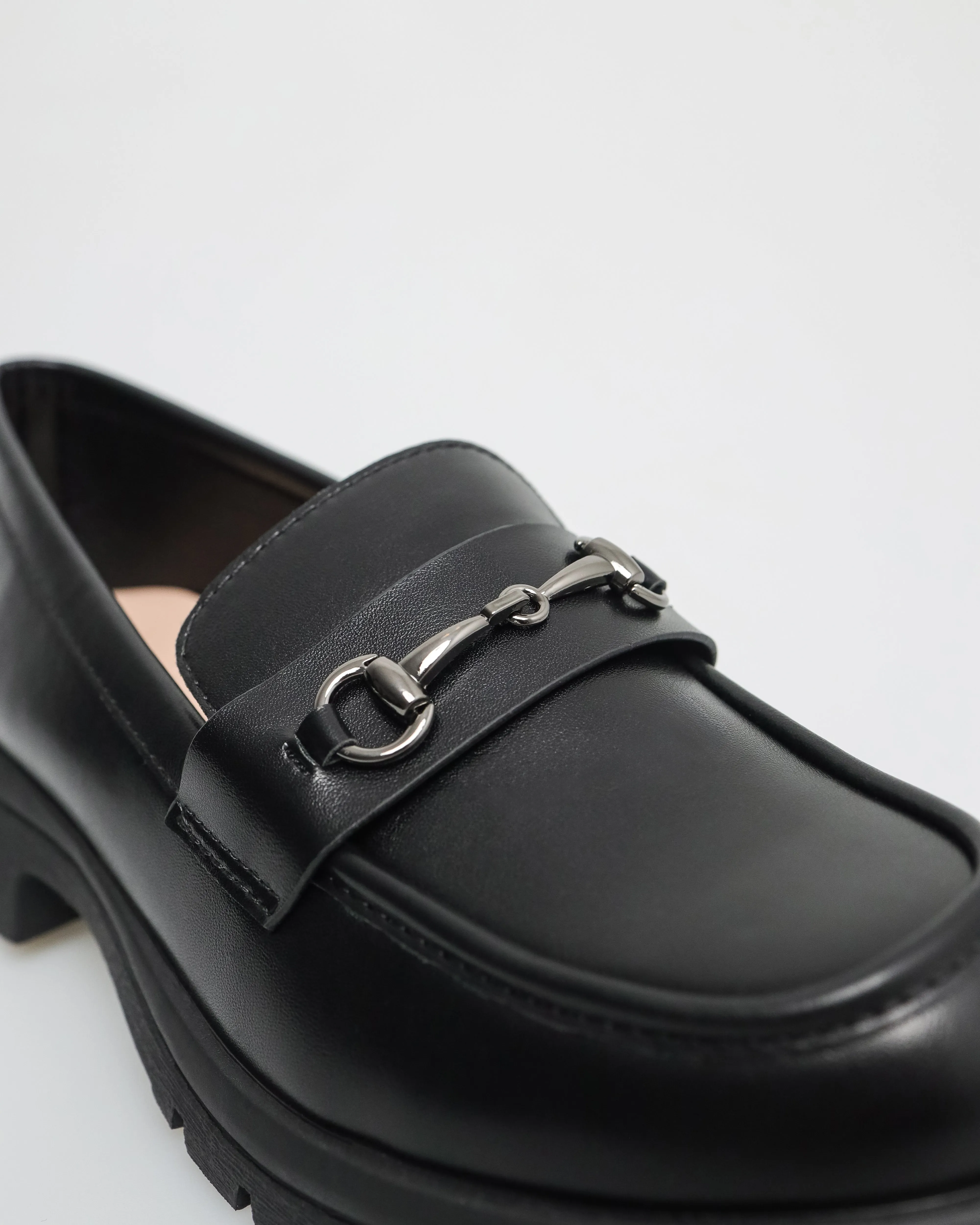 Tomaz NN191 Ladies Buckle Loafers