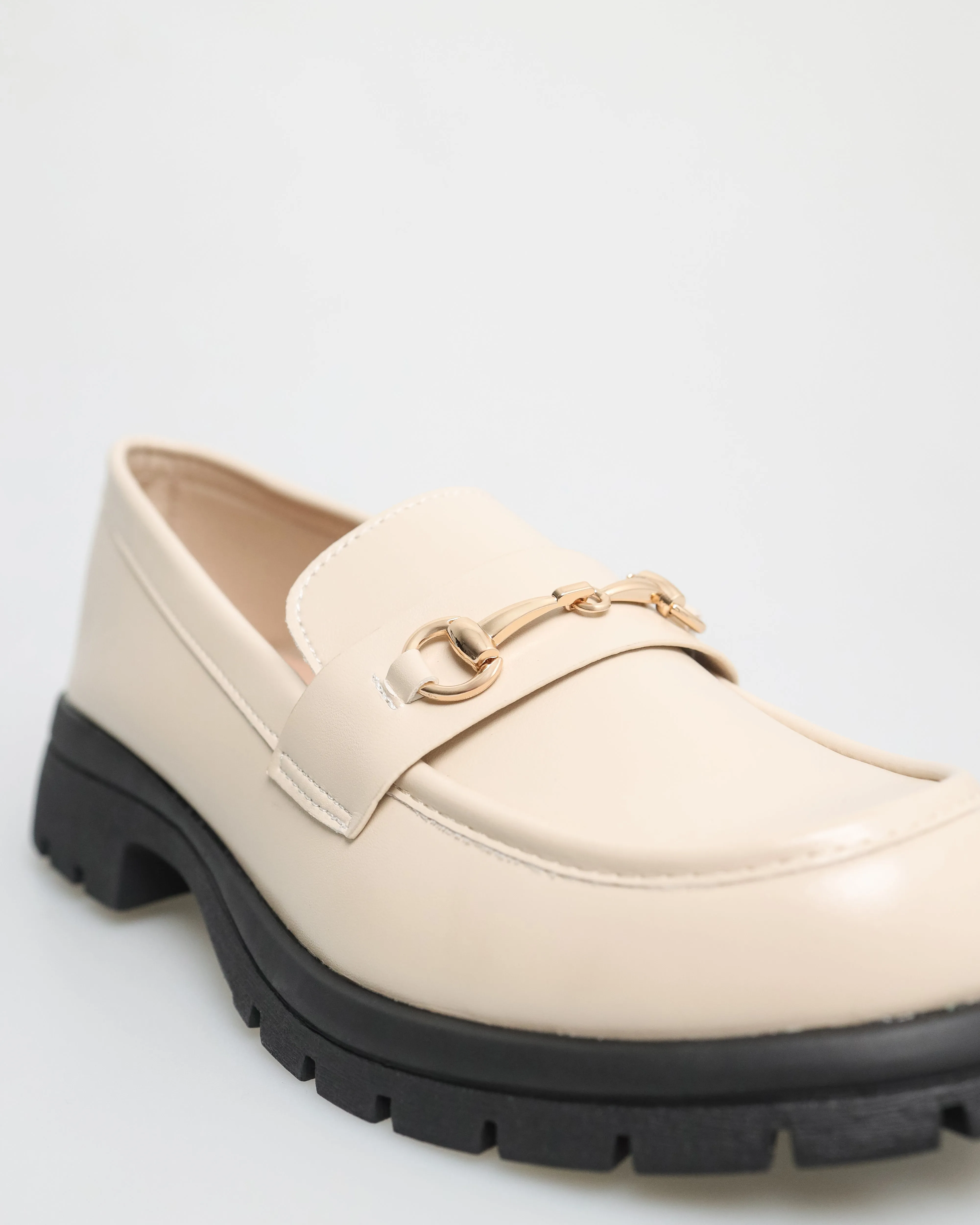 Tomaz NN191 Ladies Buckle Loafers