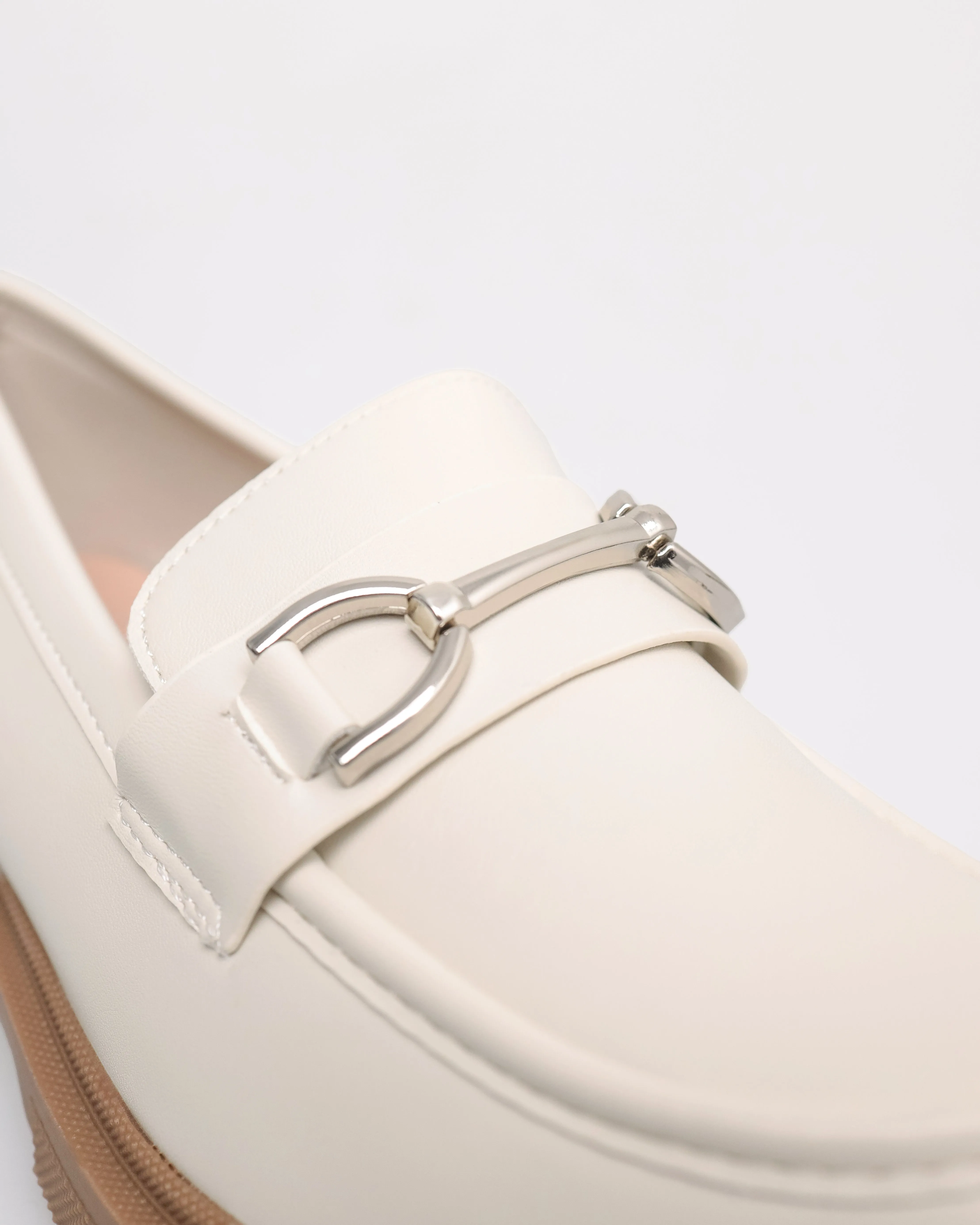Tomaz NN344 Ladies D-Chain Loafers
