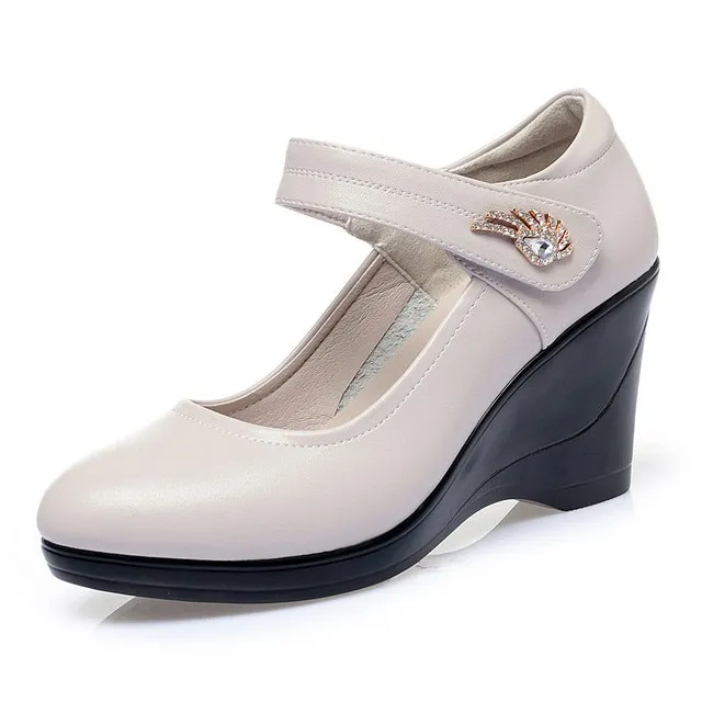 USS Shoes Lucy Women's Wedge Platform Shoes